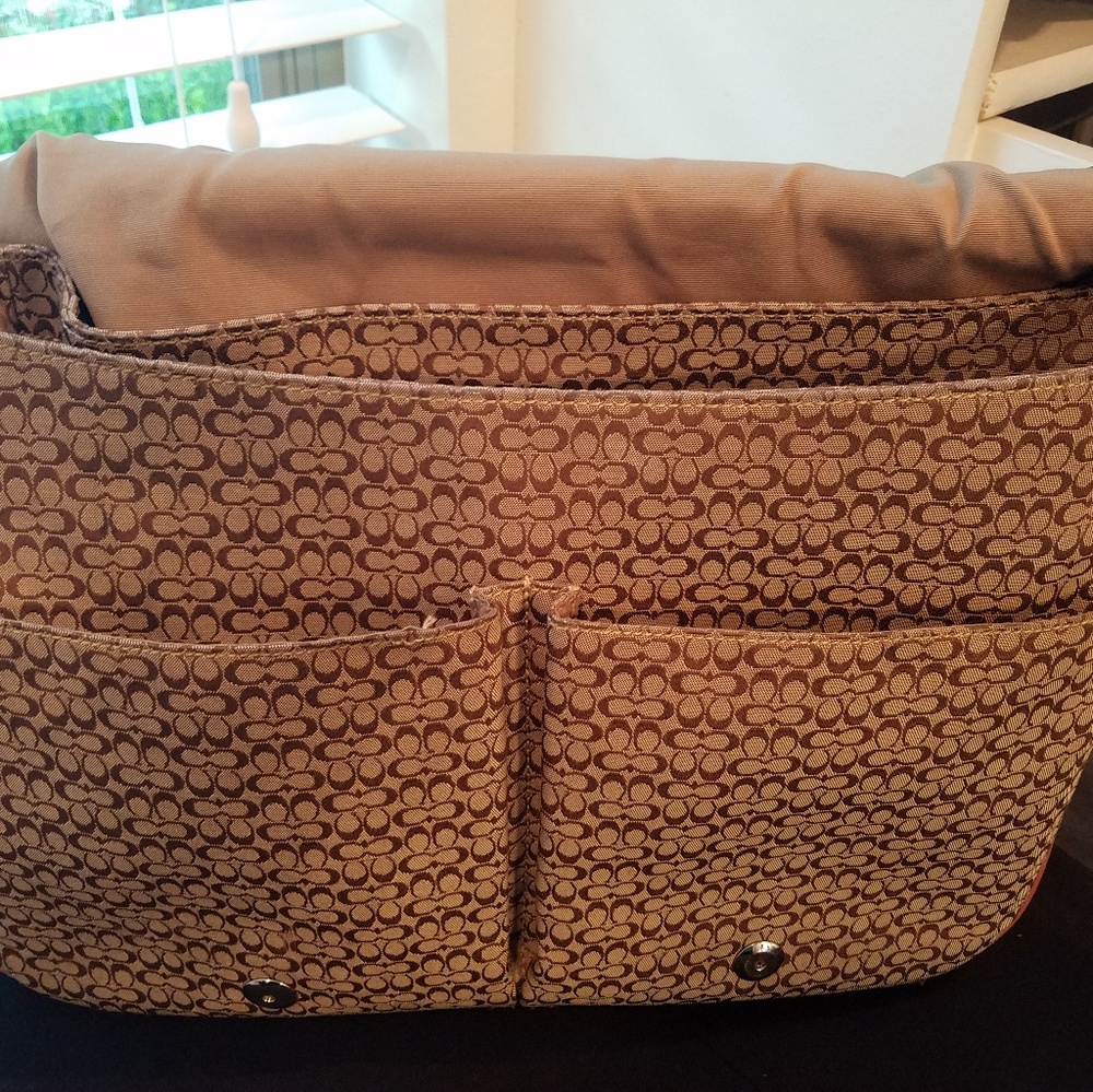 EUC Coach Signature Laptop bag - Picture 4 of 8
